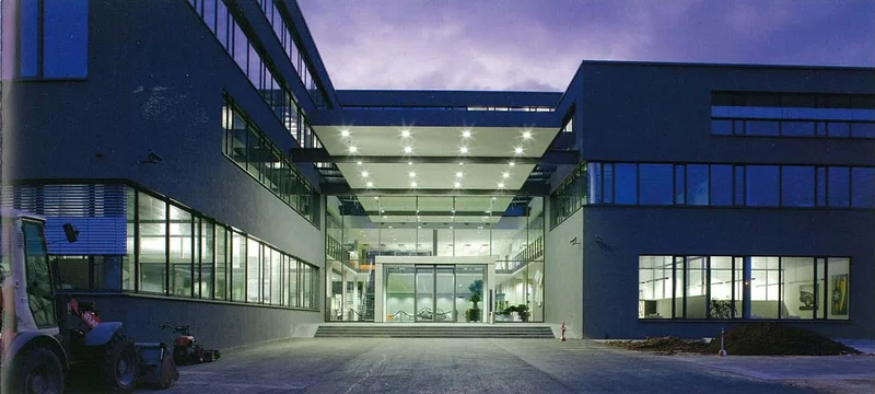 Dürr Bürogebäude und Tiefgarage